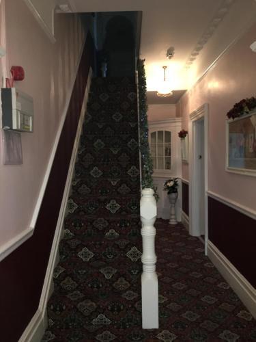 Bed & Breakfast Ellenborough House