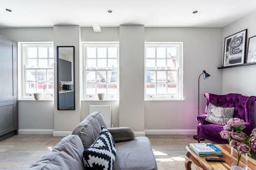 Shades Of Grey - 2 Bed Apartment