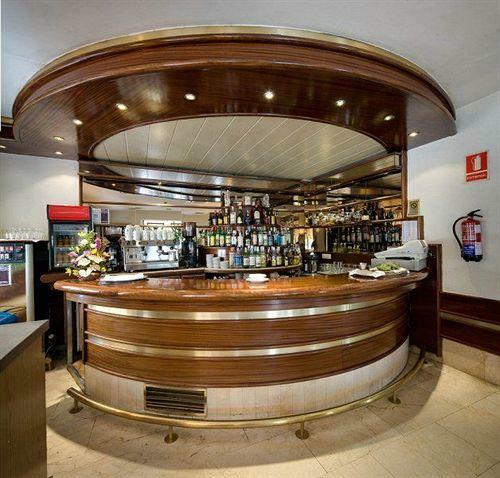 Hotel Reina Cristina