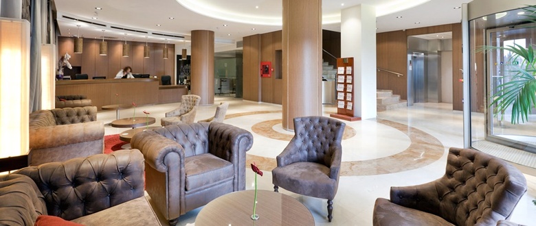 Hotel Reina Cristina