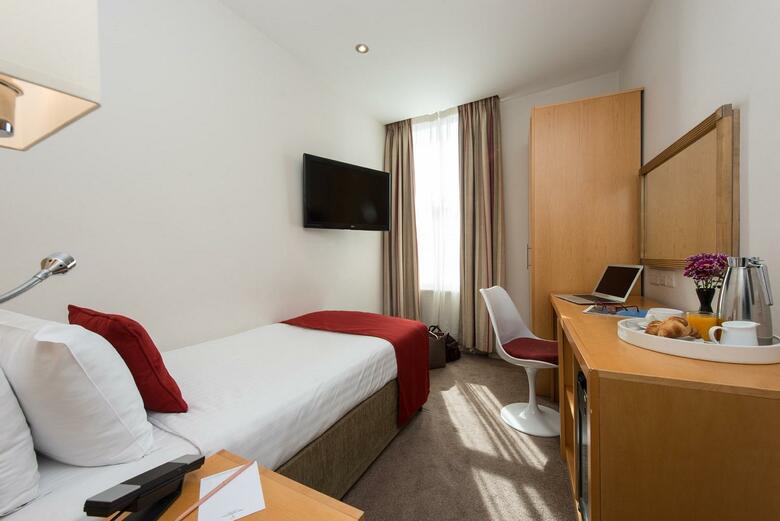 Hotel Park International