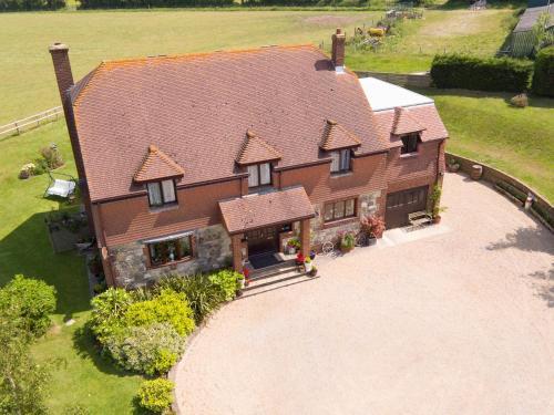 Pencombe House B&B