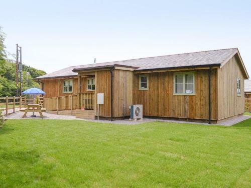 Golden Eagle Lodge