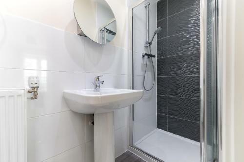 Kvm - Quayside House