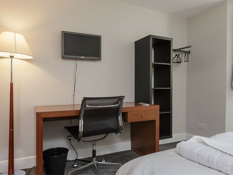 Hostal Blue Star House
