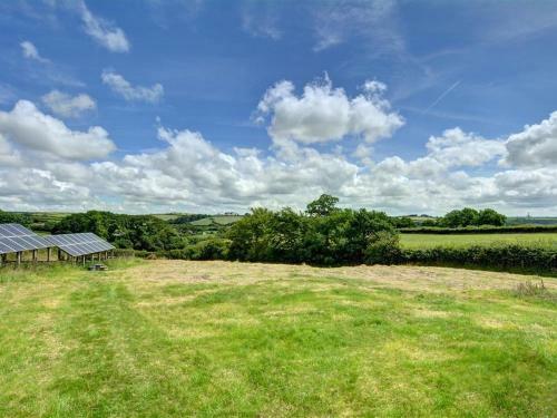 Holiday Home Trewin Court