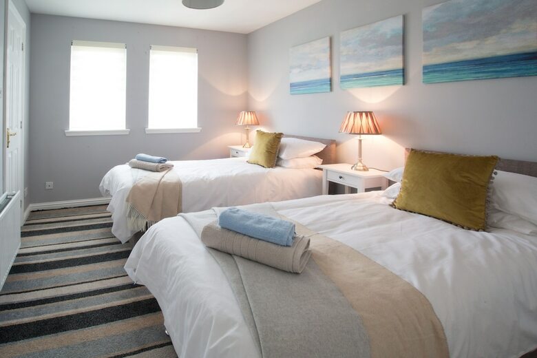 Villa Lomond Serviced Apartments- Muir House