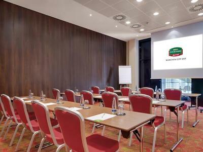 Hotel Courtyard By Marriott Munich City East