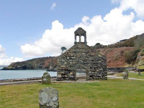 Ty Gwennol Bach, Newport