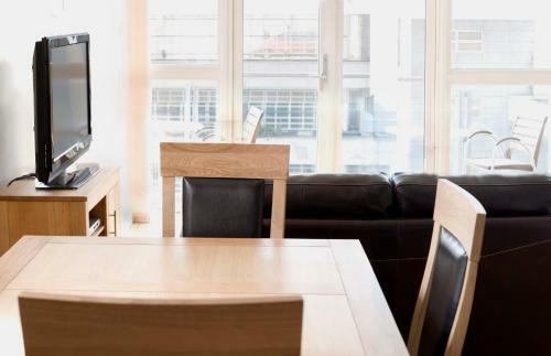 Shortletting By Centro Apartments Theatre District - Mk