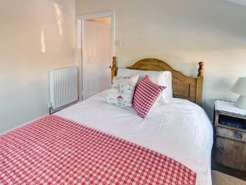 Quaint Cottage In Lynton Near The Beach