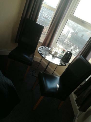 Hostal Station Guest House (room Only)