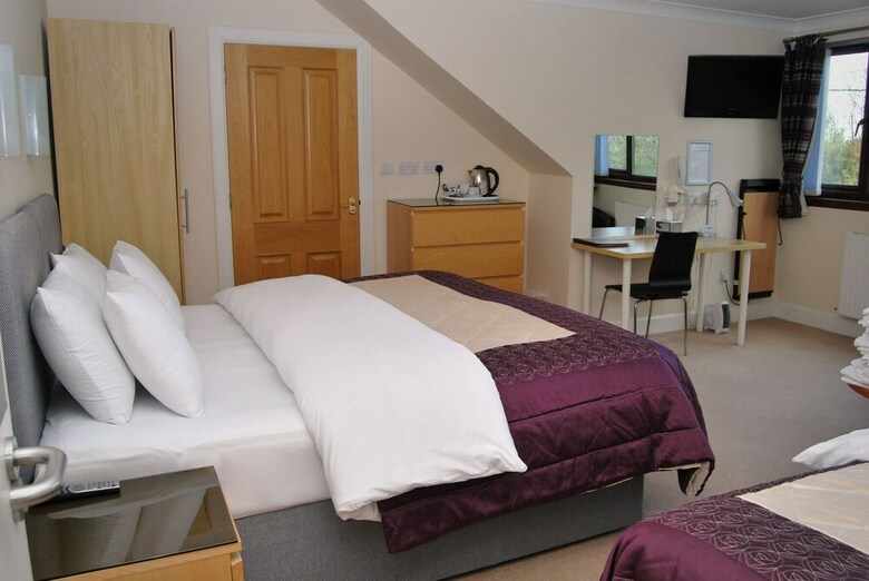 Hostal The Old School Guest House