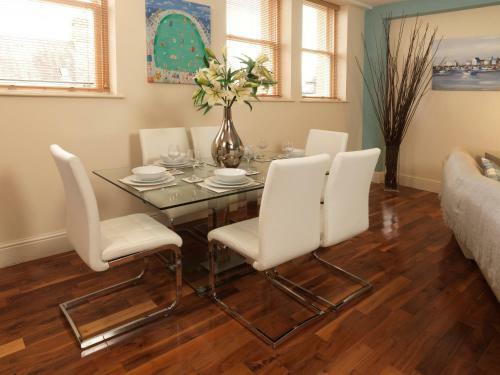 Apartamento Courtyard Mews, 3 Rodley Hall, Leeds