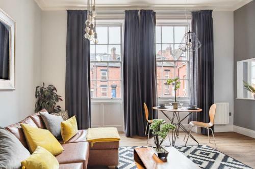 The Corson At Claremont Apartments