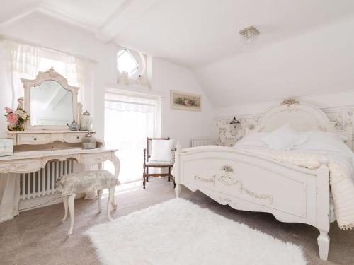 Curiosity Cottage, Keighley