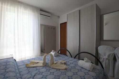 Hotel Carillon