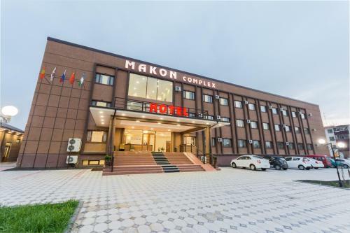 Hotel Makon Complex