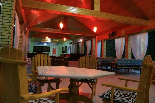 Hotel Sarmishsoy Navoiy