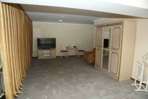 Tashkent Hotel