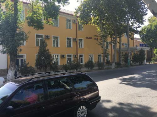 Grand Silk Road Hotel