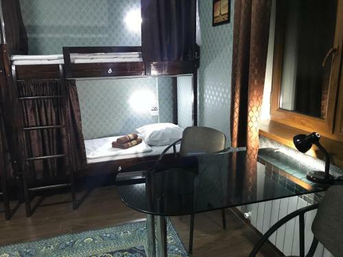 Amir Khan Hostel