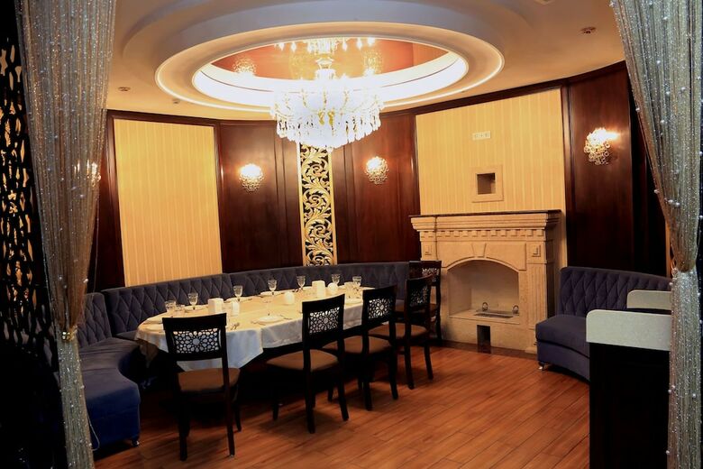 Hotel Grand Capital