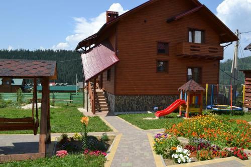 Hostal Aura Karpat