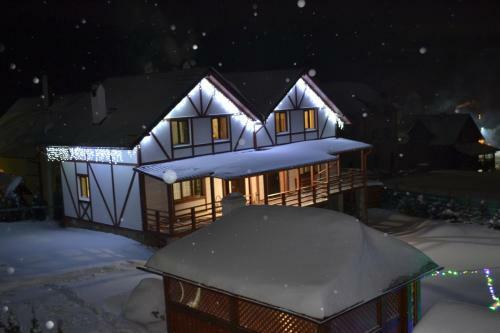 Hostal Aura Karpat