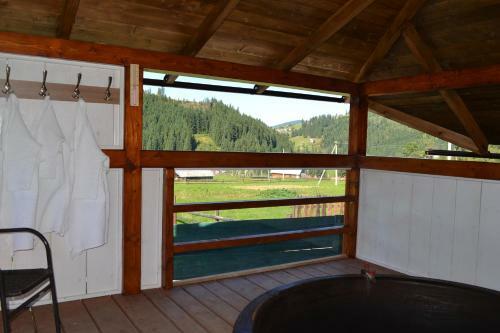 Hostal Aura Karpat