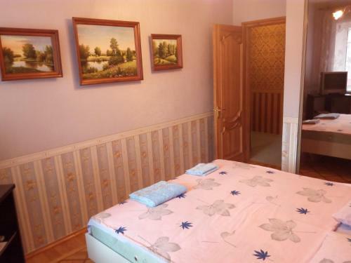 Large Apartment Near Sea