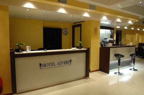 Hotel Alveri