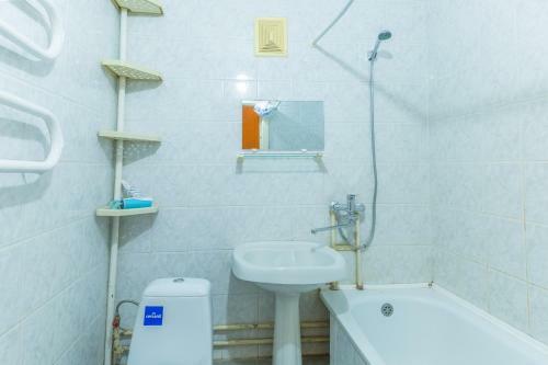 Apartamento One-bedroom On Boulevard Lesi Ukrainki 7