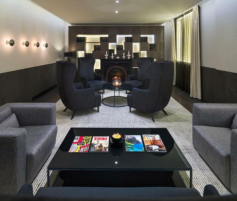 Hotel H10 Urquinaona Plaza