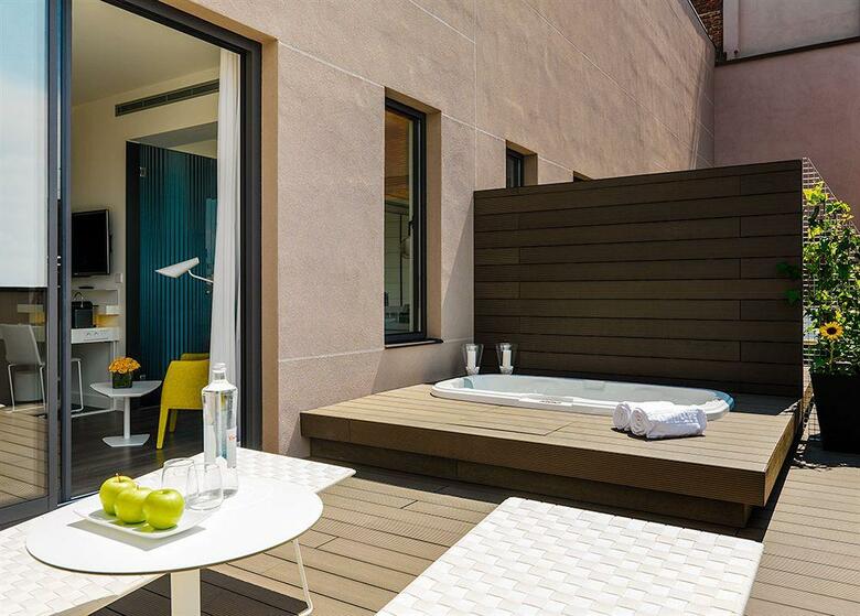 Hotel H10 Urquinaona Plaza