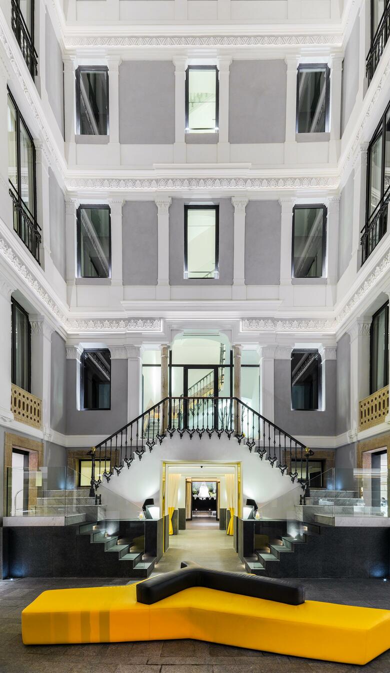 Hotel H10 Urquinaona Plaza
