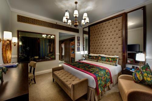Dukes The Palm, A Royal Hideaway Hotel