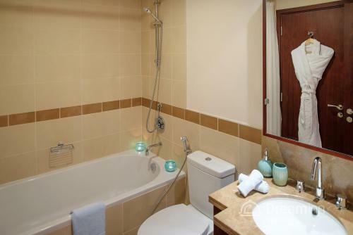 Dream Inn Apartments - 29 Boulevard Private Terrace
