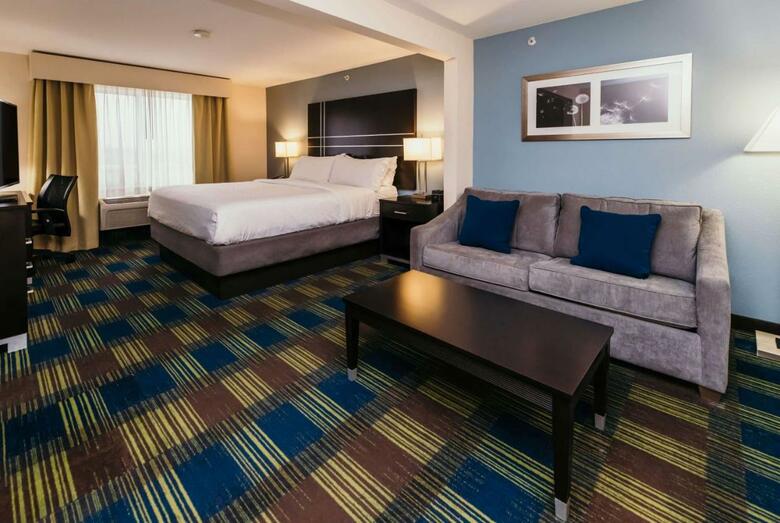 Holiday Inn Express Hotel & Suites Ankeny-des Moines