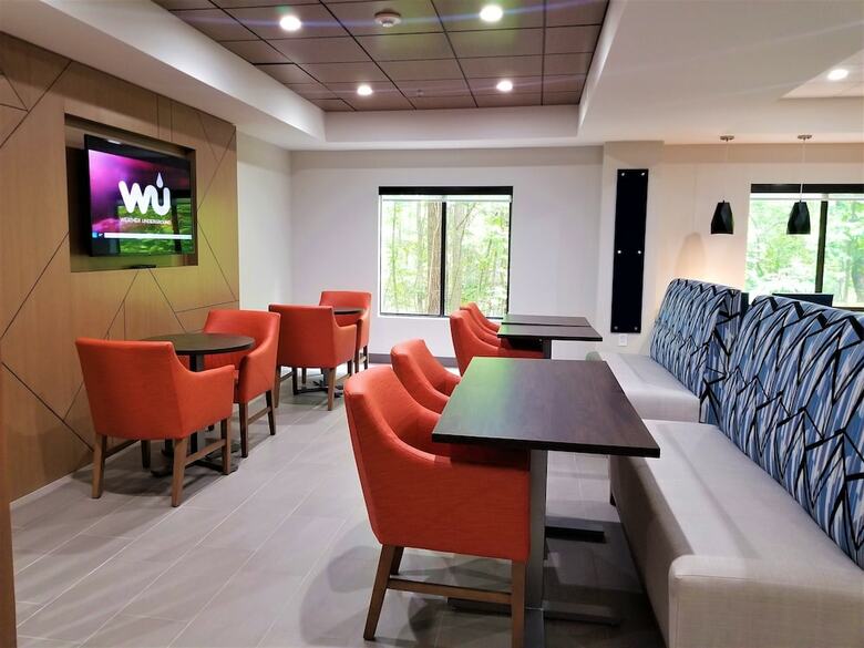 Hotel Holiday Inn Express Apex-raleigh