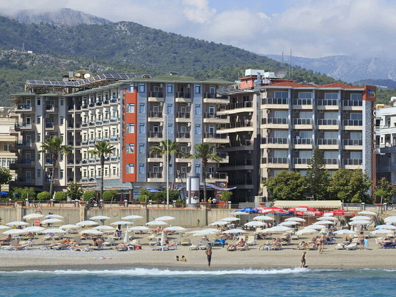 Hotel Monart City