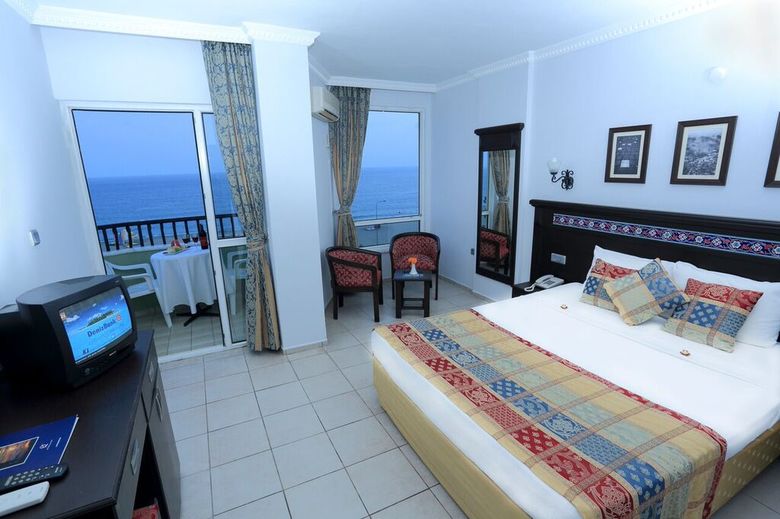 Blue Sky Hotel