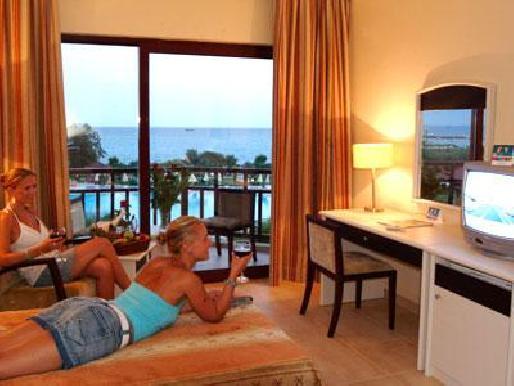 Hotel Club Justiniano Park Conti