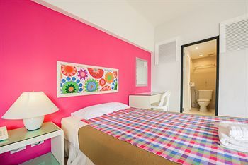 Hotel A-2 House (dlx Fam Room Only)