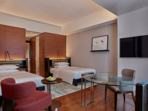 Hotel Grand Hyatt Manila
