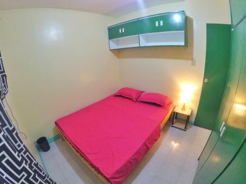 Nomadsmnl Backpackers Homestay