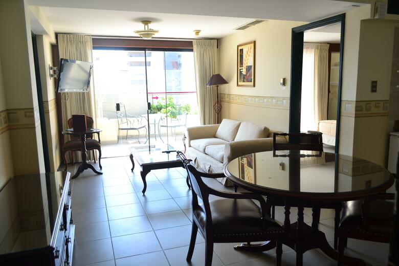 Hotel Toborochi Suites