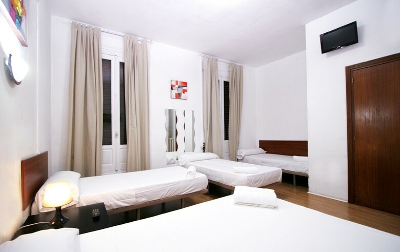 Hostal Helena 2