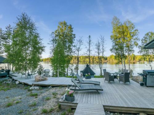 Holiday Home V�yl�nvarsi