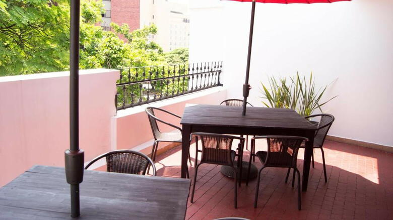 Hotel Puerta De San Antonio